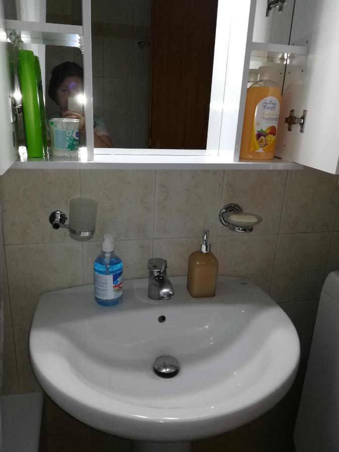 Apartment Ey Zhn Néa Khilí Екстериор снимка