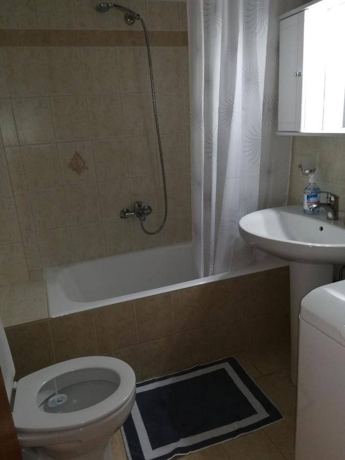 Apartment Ey Zhn Néa Khilí Екстериор снимка